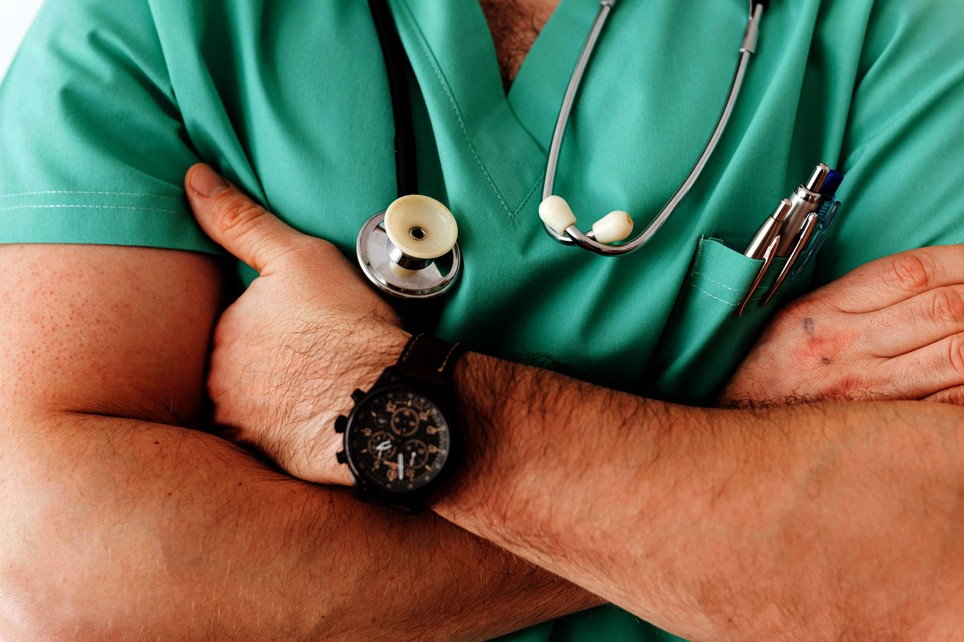 pexels-karola-g-4021775